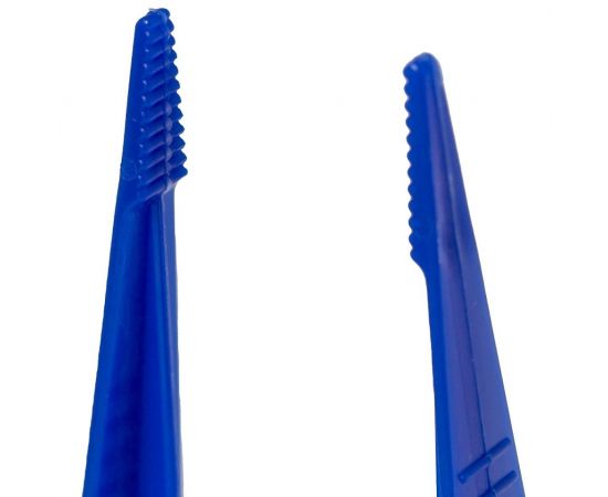 Pensa plastic cu varfuri ascutite Pensa plastic cu varfuri ascutite